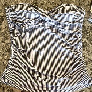 Liz Claiborne Swim Top